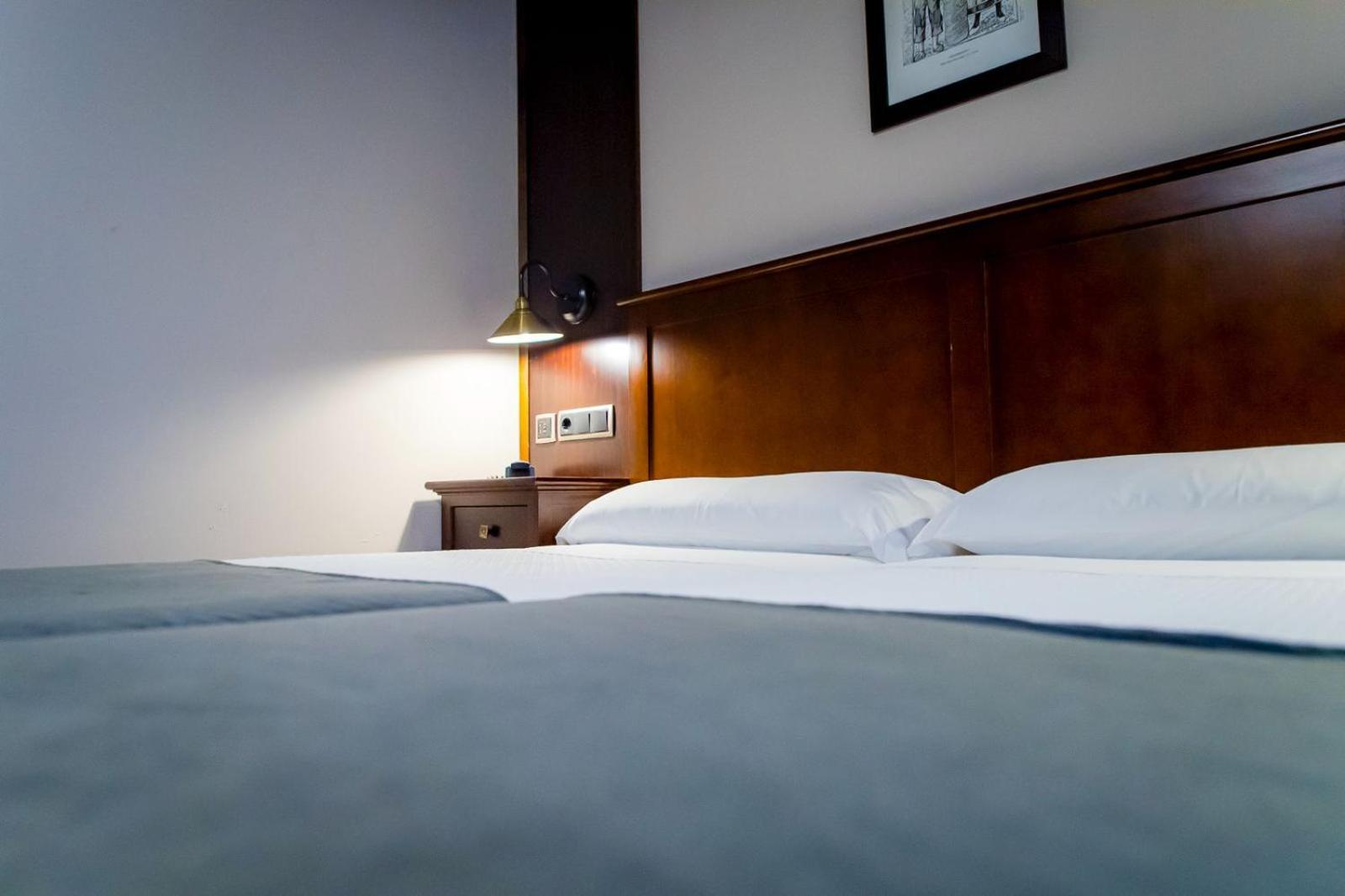 Hotel Tharsis กาซอร์ลา ภายนอก รูปภาพ