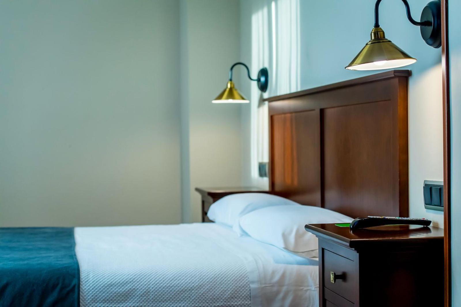Hotel Tharsis กาซอร์ลา ภายนอก รูปภาพ